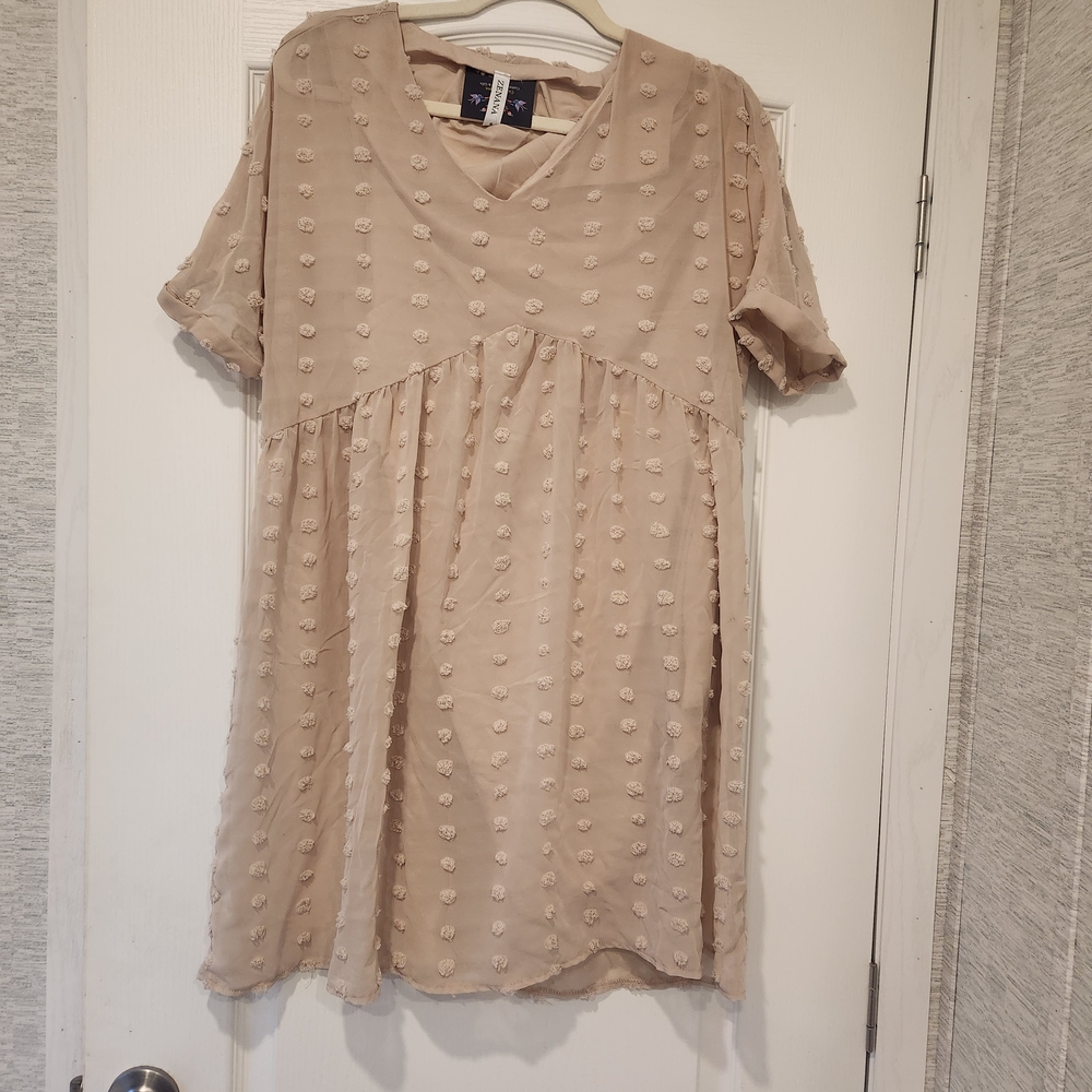 Elegant Zenana Outfitters Beige Textured Midi Dress Size S Euc